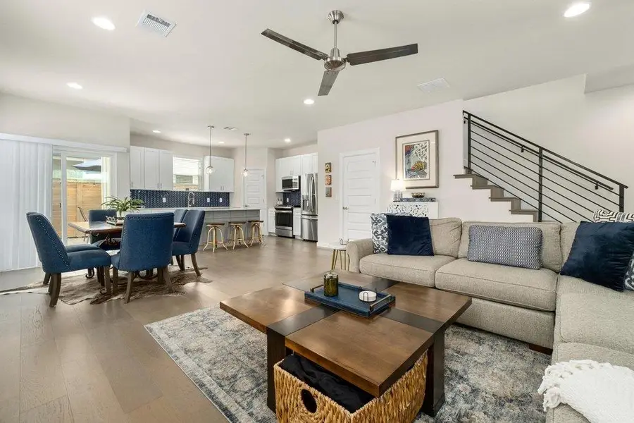 913 Valdez St, Austin, TX 78741 - #3