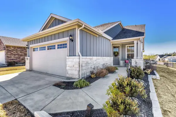 815 Saratoga Ln, Georgetown, TX 78633