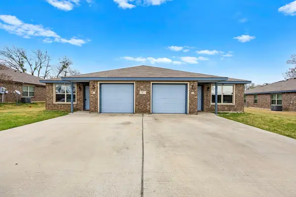 917 Brookview Dr, Copperas Cove, TX 76522