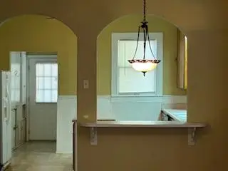 413 Fowzer St, Taylor, TX 76574 - Image #3