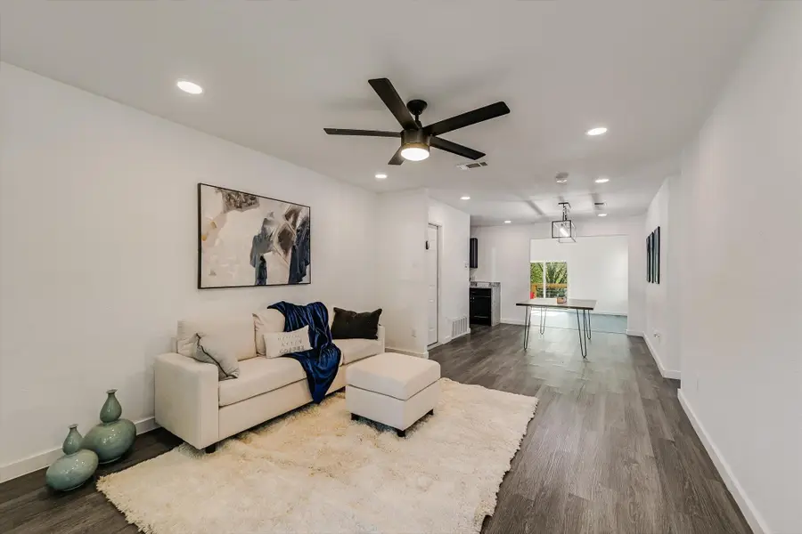 6913 Shannon Dr, Austin, TX 78724 - #3