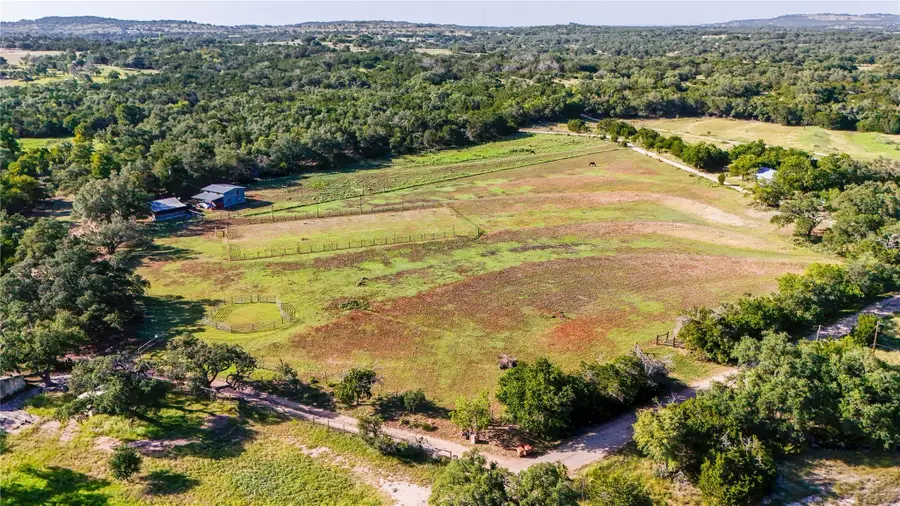1750 Loop 165 Loop #B, Dripping Springs, TX 78620 - Image #2