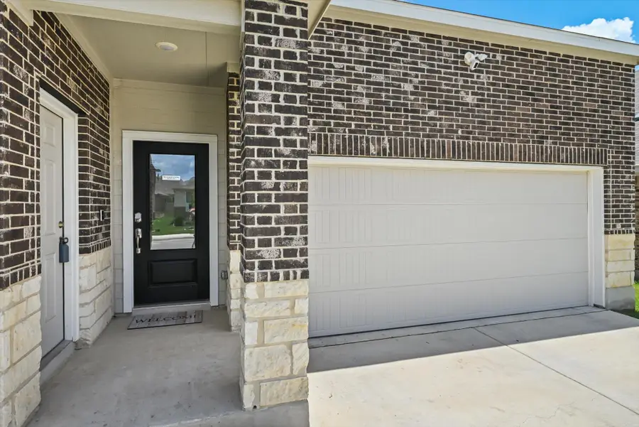 14114 Hertford Shire Shr, San Antonio, TX 78245 - #2