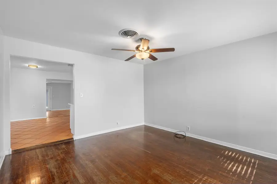 4900 Eastdale Dr, Austin, TX 78723 - #3