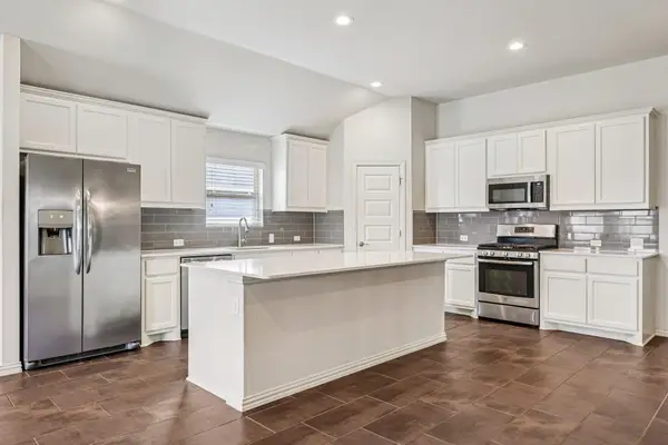 1012 Zacarias Dr, Leander, TX 78641