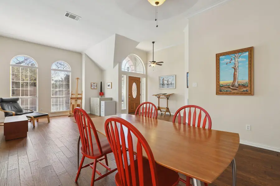 6108 John Chisum Ln, Austin, TX 78749 - Image #2