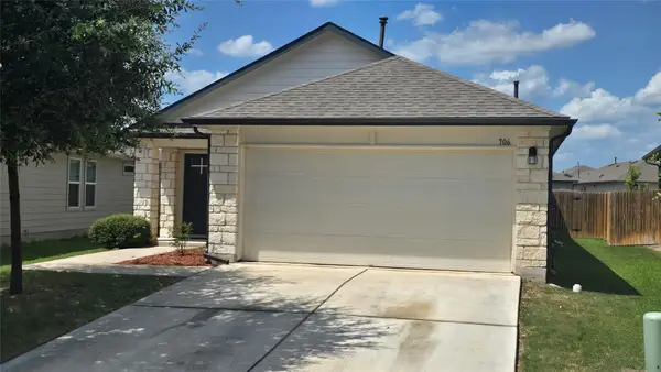 706 Roaring Fork Ln, Bastrop, TX 78602