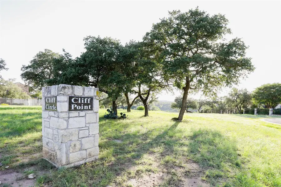 2918 Cliff Pt, Spicewood, TX 78669 - Image #3