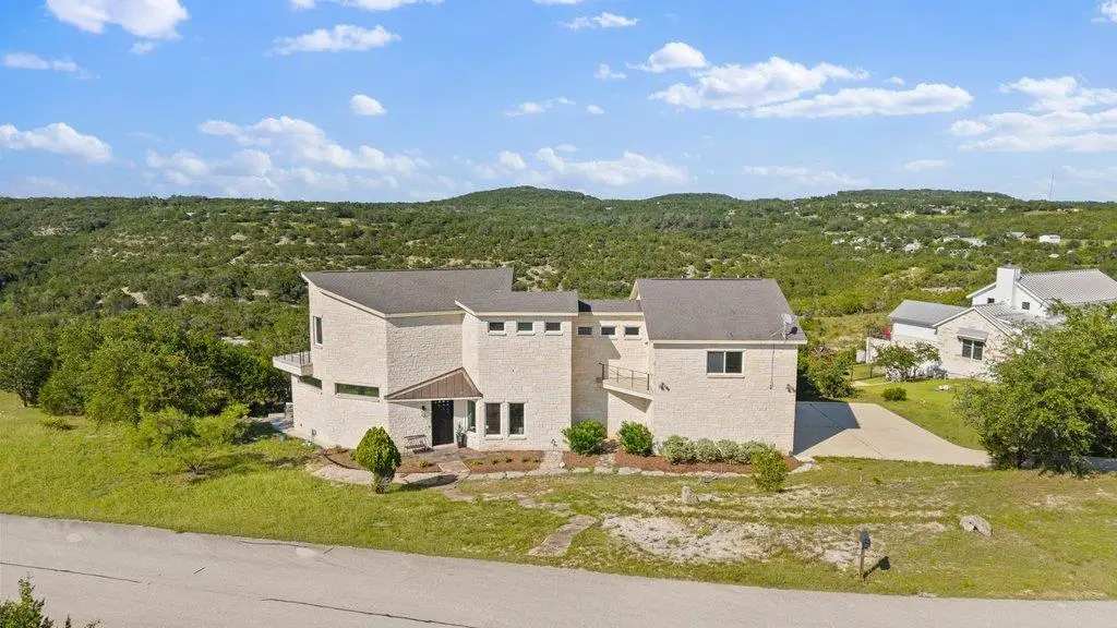 360 Stacey Ann Cv, Dripping Springs, TX 78620 - #1