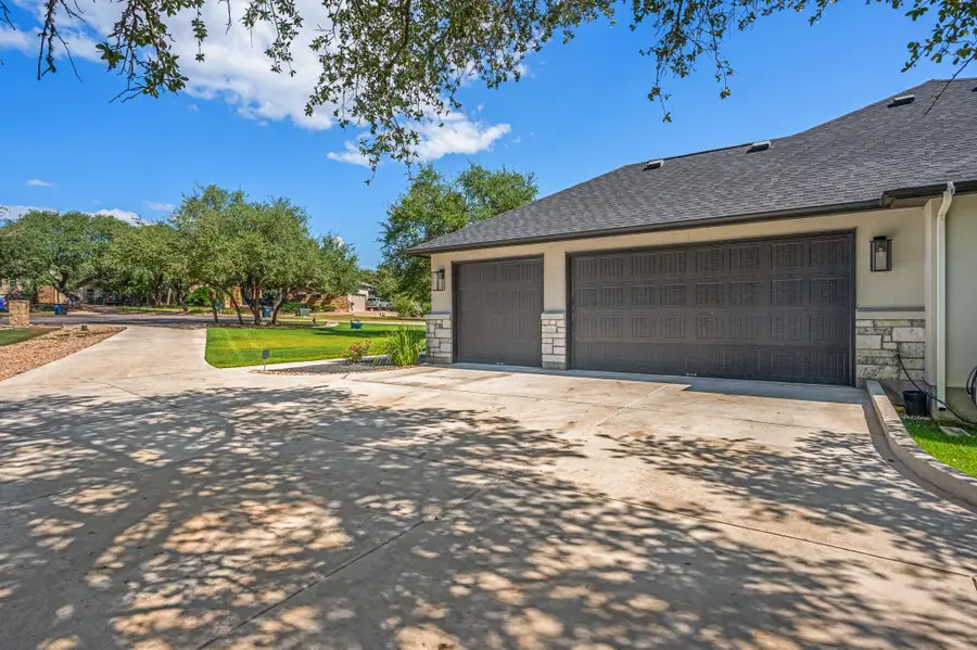 103 Big Horn Cv, Liberty Hill, TX 78642 - Image #2