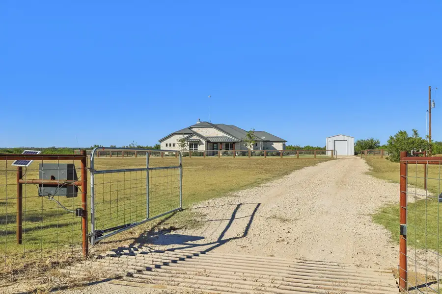 3454 County Road 284, Liberty Hill, TX 78642 - Image #2