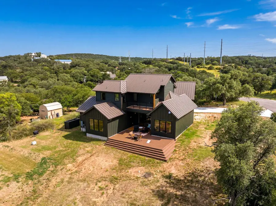446 El Coronado Ave, Buchanan Dam, TX 78609 - #2