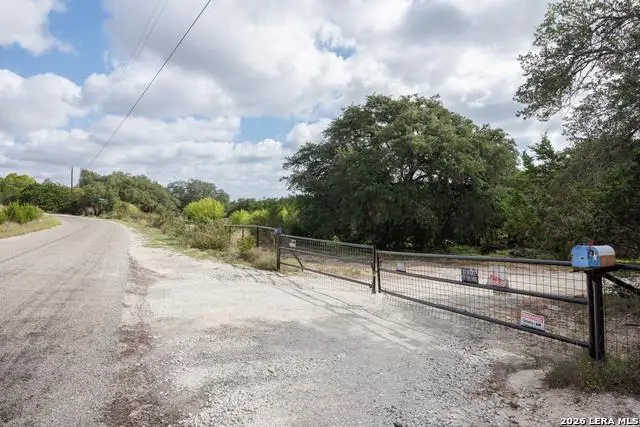 3008 Rolling Hills Rd Rd, Blanco, TX 78606 - #1