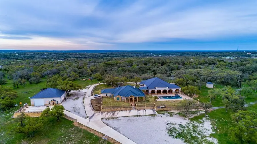 761 Allison Ln, San Marcos, TX 78666 - Image #3