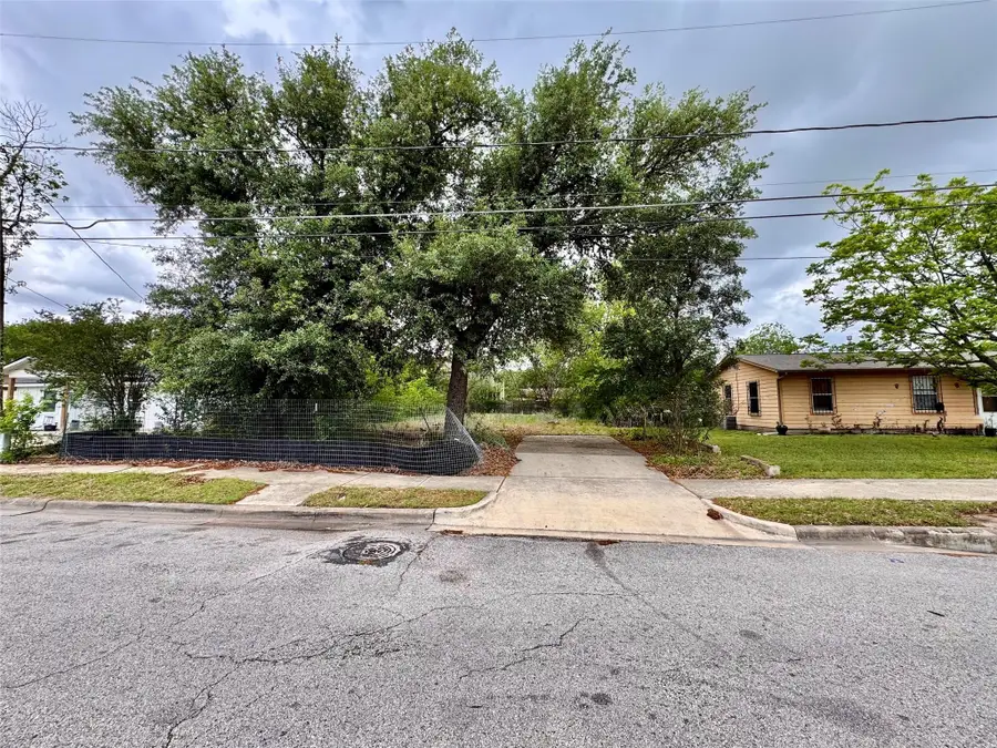 6201 Club Ter, Austin, TX 78741 - #3
