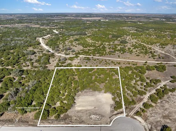 182 Whispering Wind Rd, Bertram, TX 78605