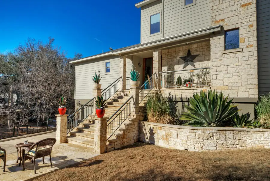 4834 Travis Oaks Dr, Marble Falls, TX 78654 - Image #3