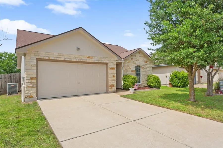 237 Moonstone Dr, Jarrell, TX 76537 - #2