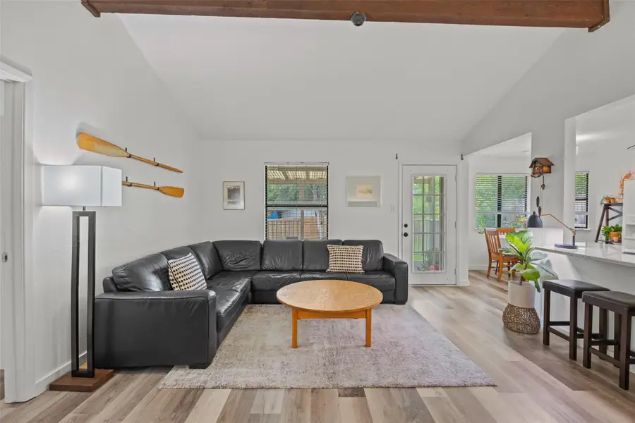 5506 S Pleasant Valley Rd, Austin, TX 78744 - #3