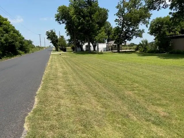 880 County Road 311, Jarrell, TX 76537 - #1