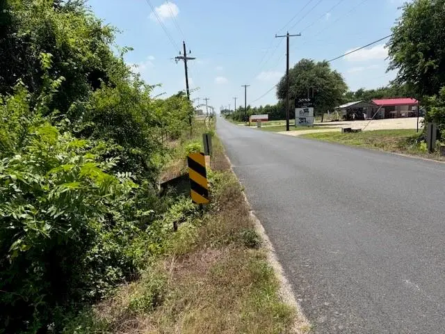880 County Road 311, Jarrell, TX 76537 - #3