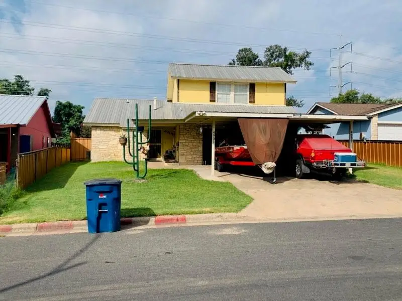 4901 Lambs Ln, Austin, TX 78744 - Image #1