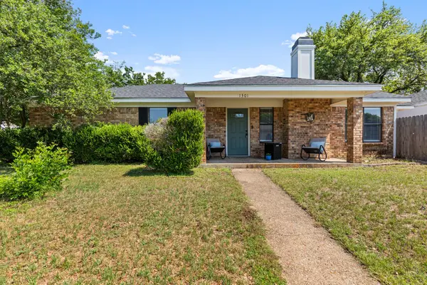 1301 Chapel Creek Rd, Waco, TX 76712