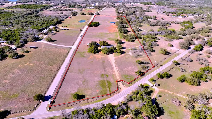 1115 County Road 414, Spicewood, TX 78669 - Image #3