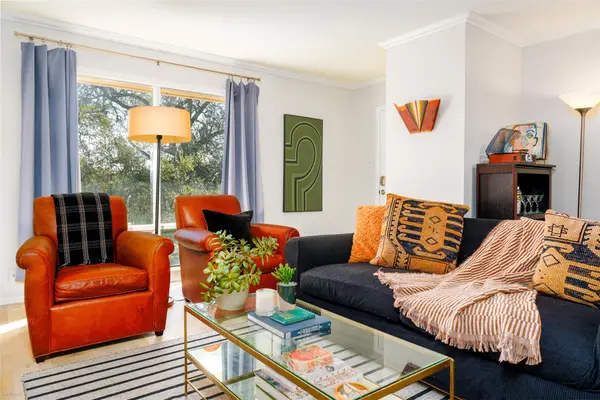 5326 Balcones Dr #D, Austin, TX 78731