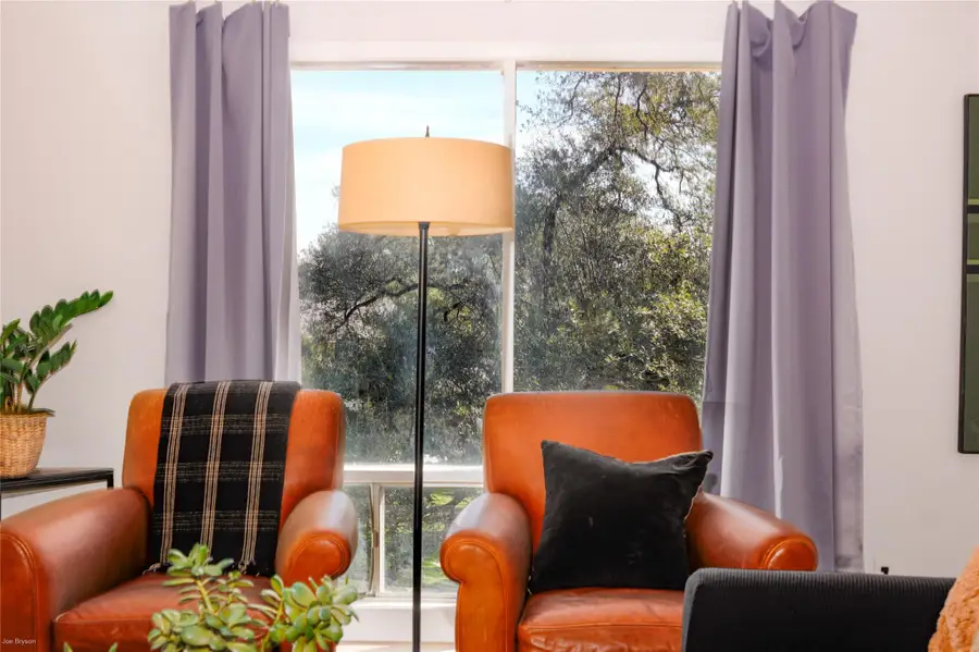 5326 Balcones Dr #D, Austin, TX 78731 - Image #3