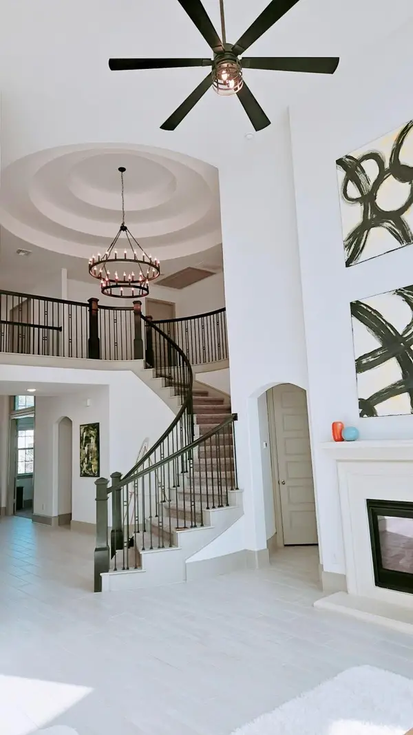 469 Anfield Cir, Austin, TX 78738