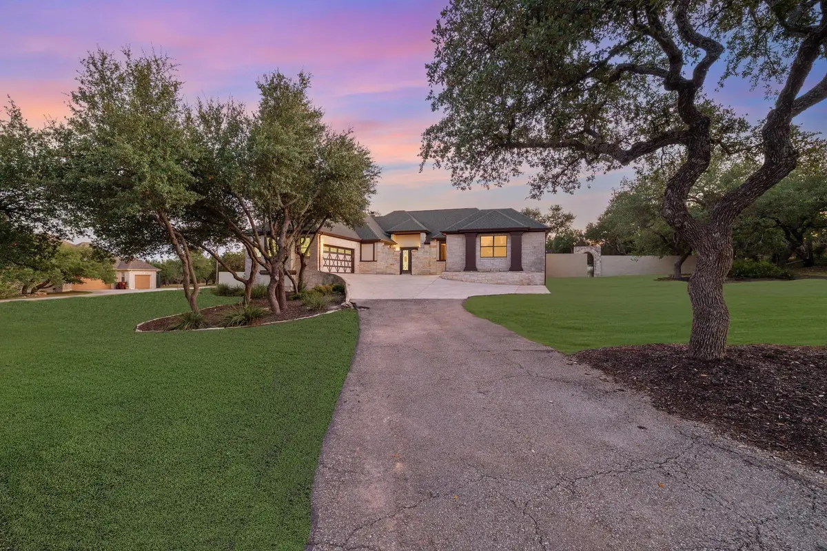 301 Saddlehorn Dr, Dripping Springs, TX 78620 - Image #1