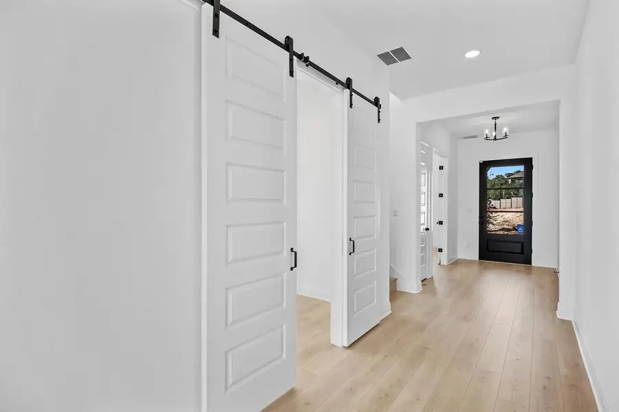 3213 Lookout Mountain Rd, Georgetown, TX 78628 - Image #2