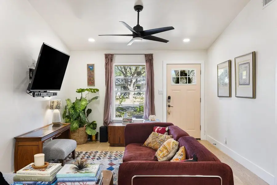 509 Westmorland Dr, Austin, TX 78745 - Image #3