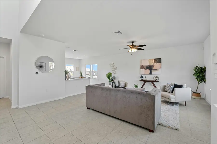 9713 Grapevine Leaf Dr, Manor, TX 78653 - Image #2