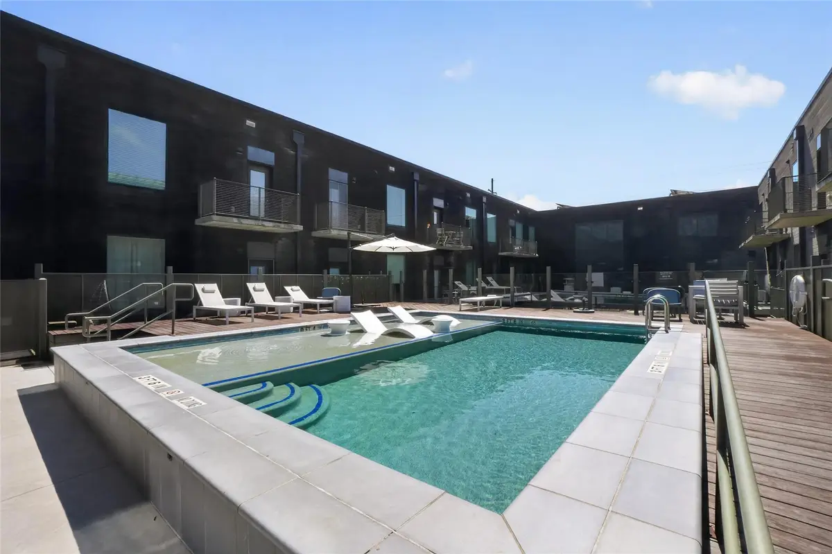 1800 E 4th St #202, Austin, TX 78702 - #1