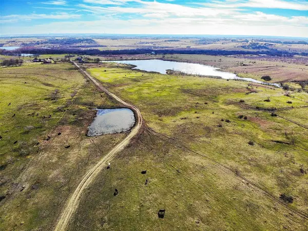 Address Withheld By Seller, Thrall, TX 76578