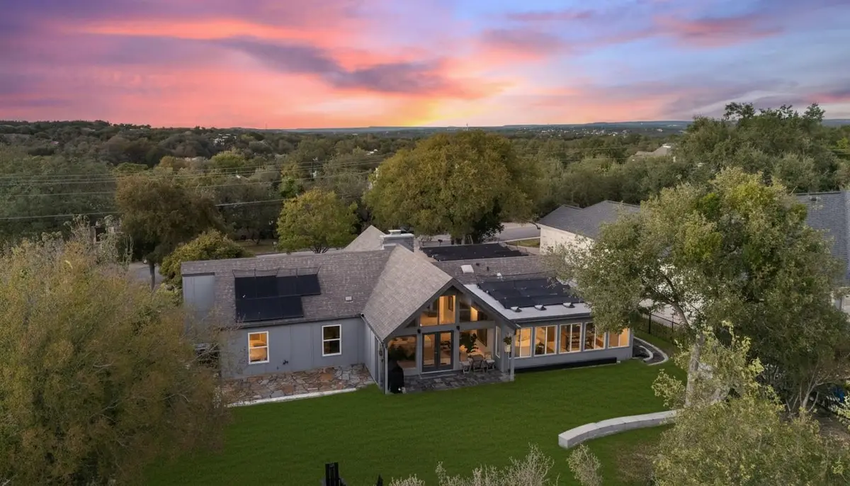 915 Biscayne St, Lakeway, TX 78734 - Image #1