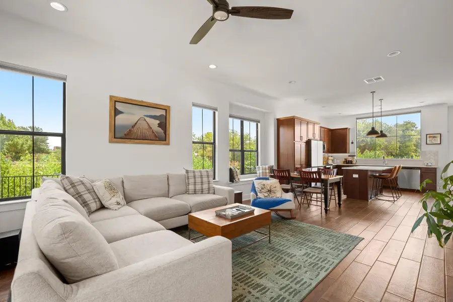 808A E 17th St, Georgetown, TX 78626 - Image #2