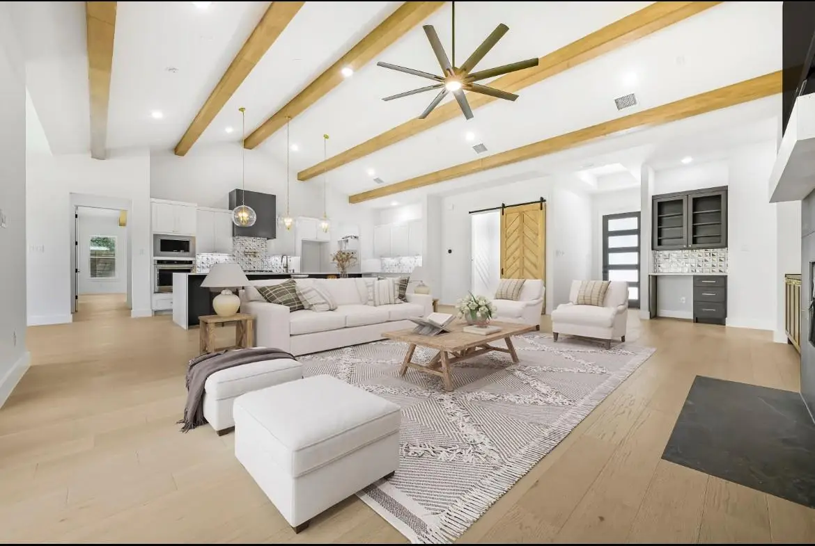 609 Cowal Dr S, Briarcliff, TX 78669 - Image #1