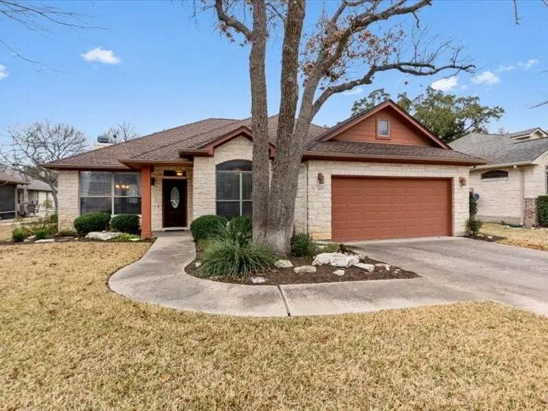 909 Big Thicket St, Georgetown, TX 78633 - Image #2