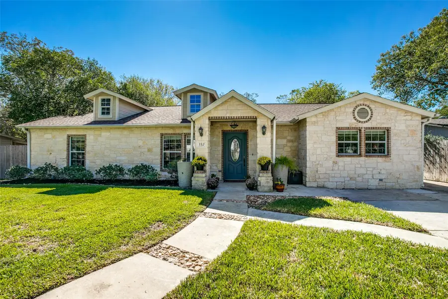 332 Tuttle Rd, Terrell Hills, TX 78209 - #2