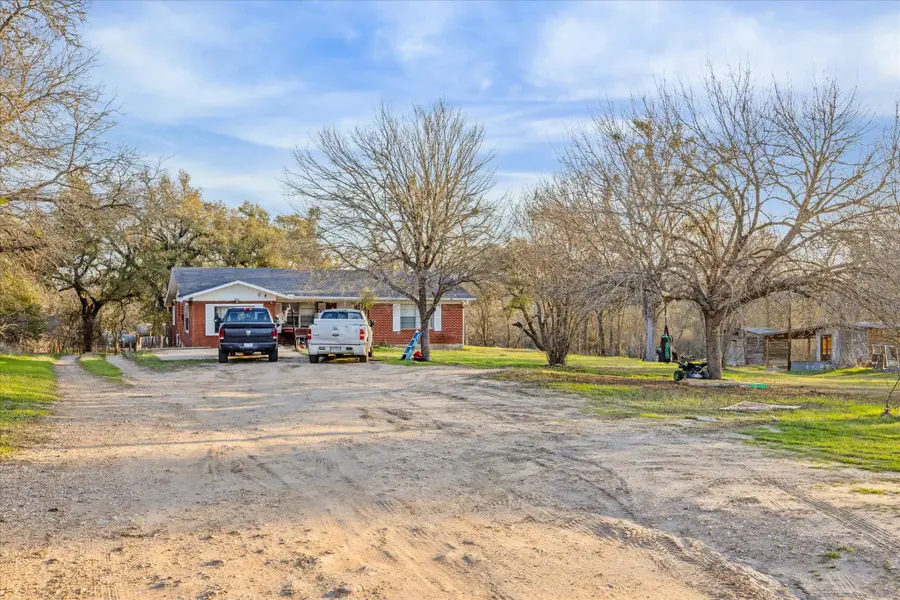 4975 E Highway 71 Highway E, Del Valle, TX 78617 - Image #2