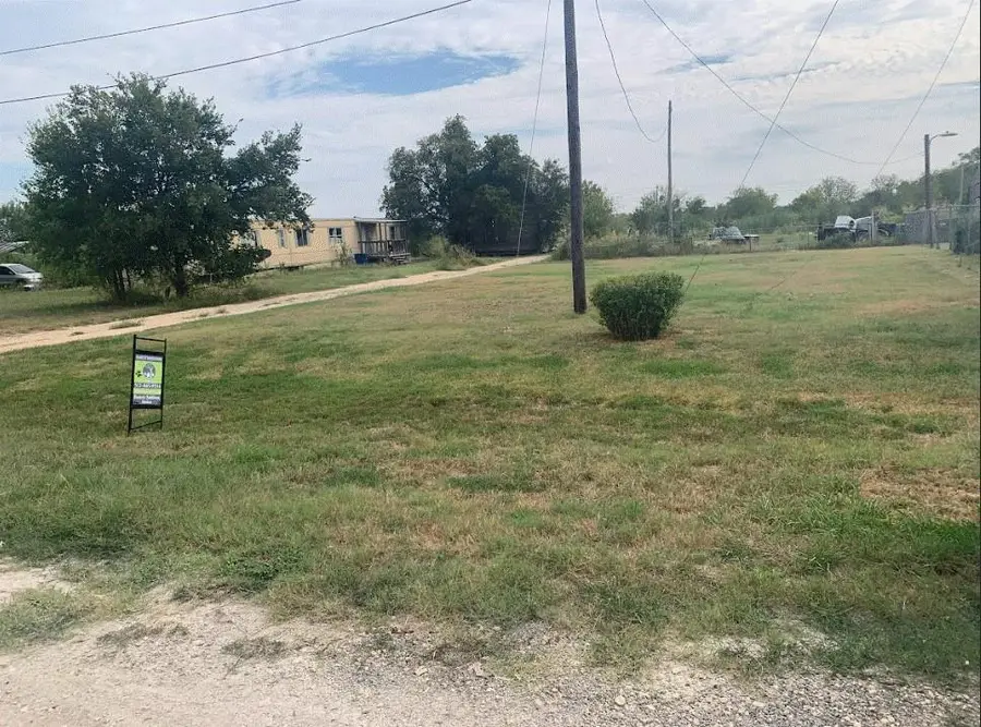 TBD (Lot #1) W Brook St, Bartlett, TX 76511 - #2