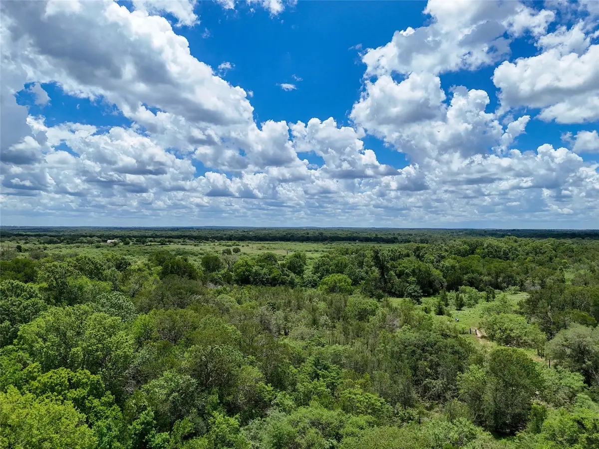689 Chamberlin Rd, Dale, TX 78616 - Image #1