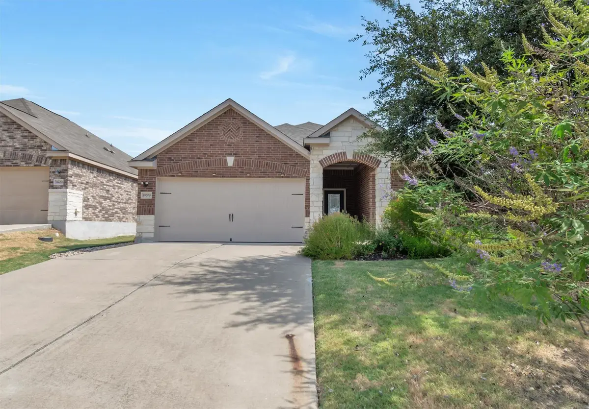 19700 Woodrow Wilson St, Manor, TX 78653 - #1