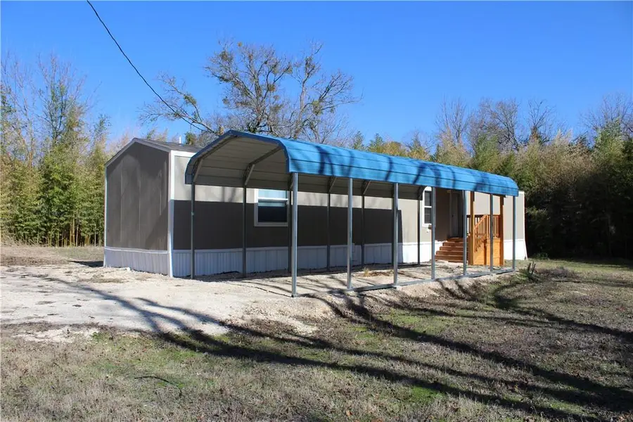 119 Royal St, Taylor, TX 76574 - Image #3