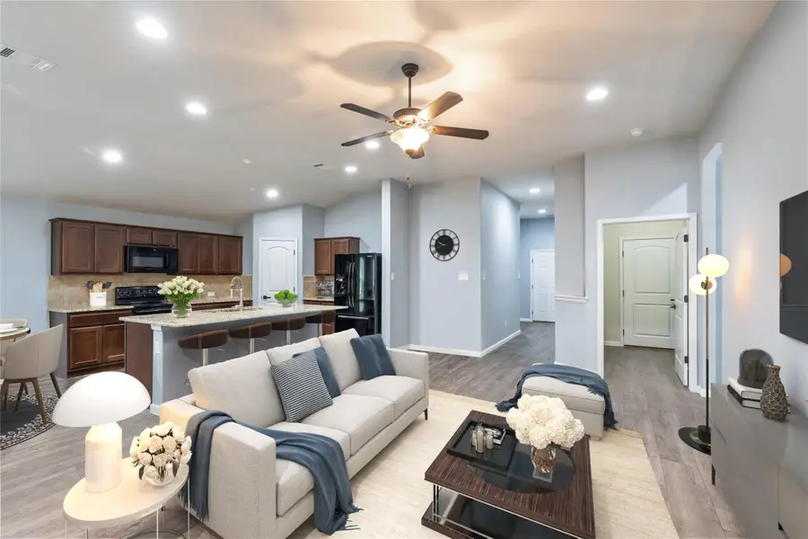 2612 American Dr, Lago Vista, TX 78645 - Image #2