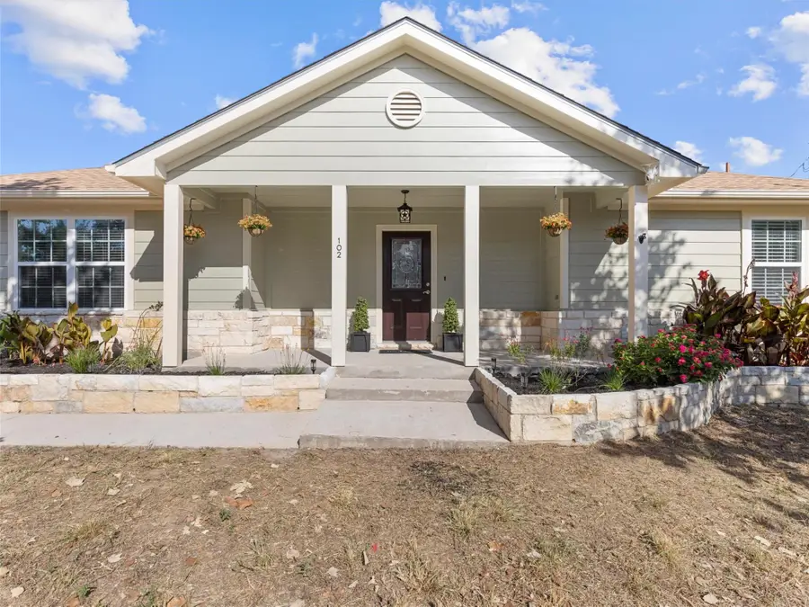 102 N. Bob White Dr, Paige, TX 78659 - Image #2