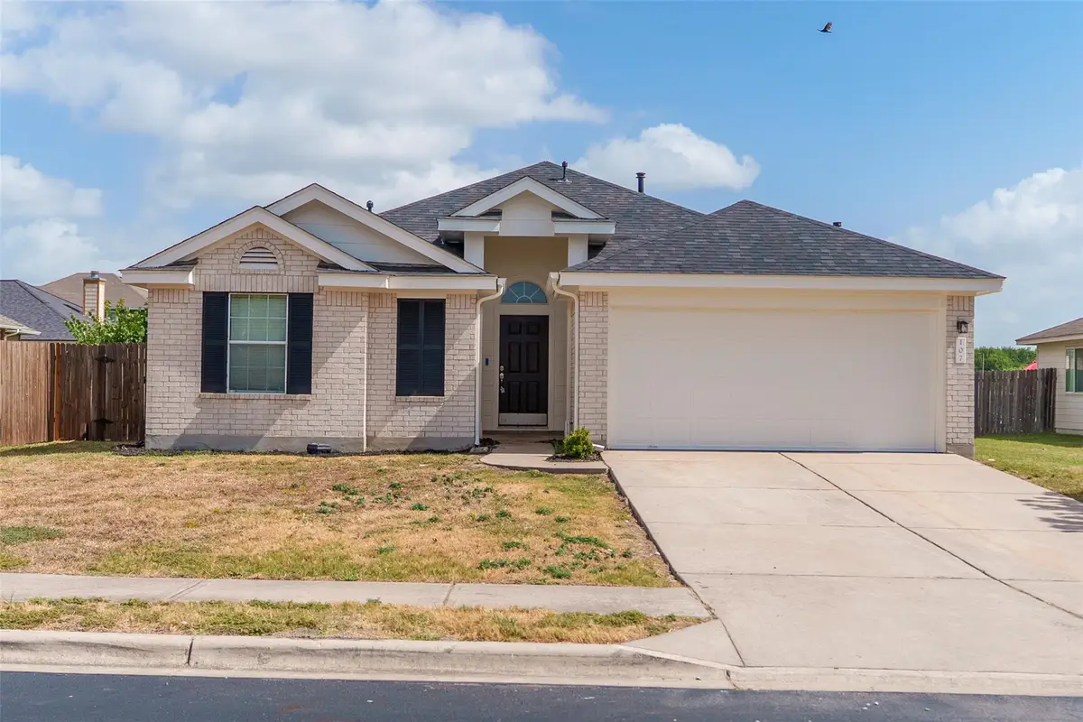 107 Fishbaugh Ln, Hutto, TX 78634 - #1